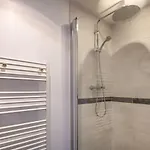 Pour 4 - 300m De La De