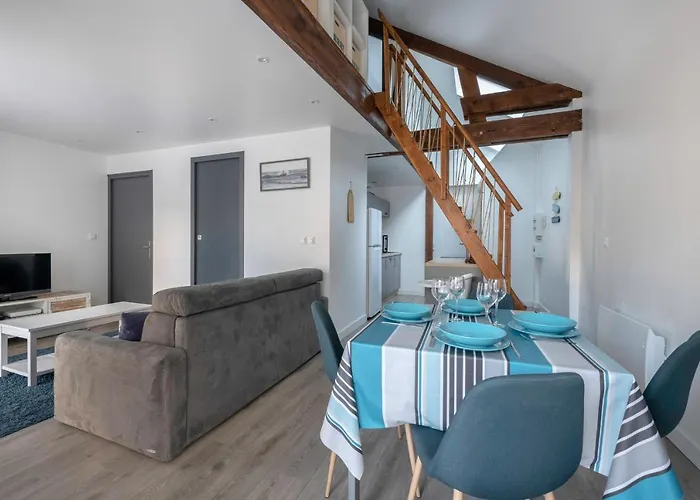 Pour 4 - 300m De La De * La Baule-Escoublac